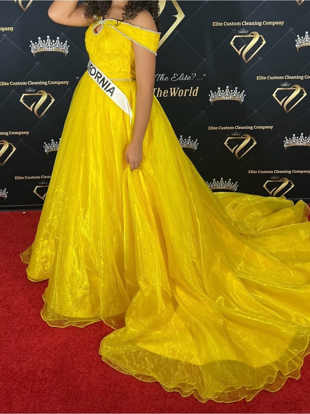 Yellow Off-Shoulder Girls' Pageant Ball Gown
